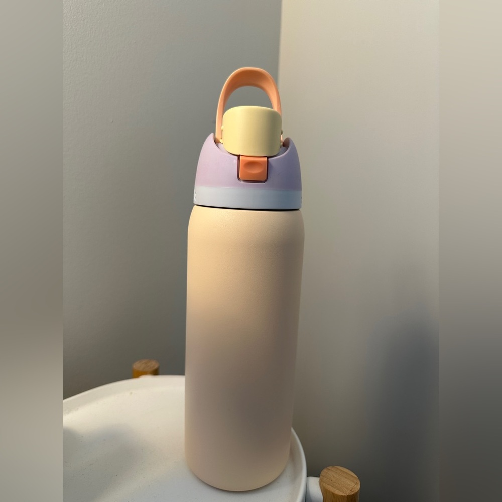 Owala FreeSip 32oz Sandy Shores water bottle